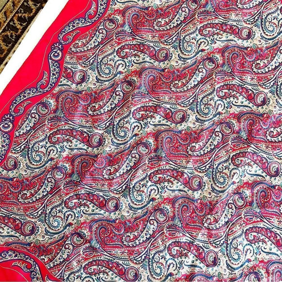 Vintage Van Horn Silk Square Scarf Large Twilly Rolled Hems Head Wrap Europe Red - Picture 6 of 6